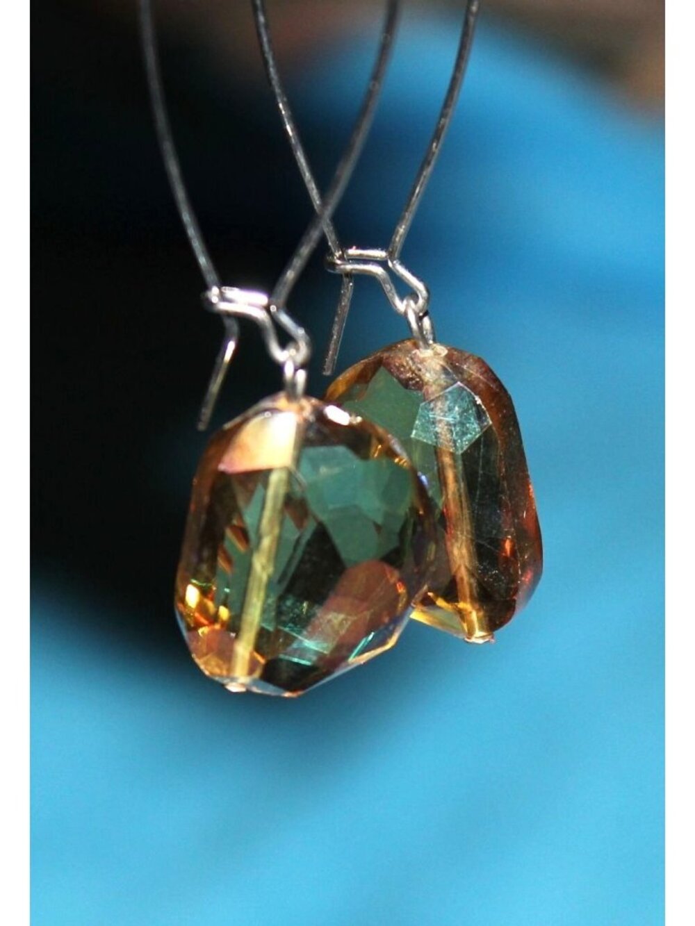 Express Faceted Amber Iridescent Charm Dangling Silver Wire Hook Earrings Vintag